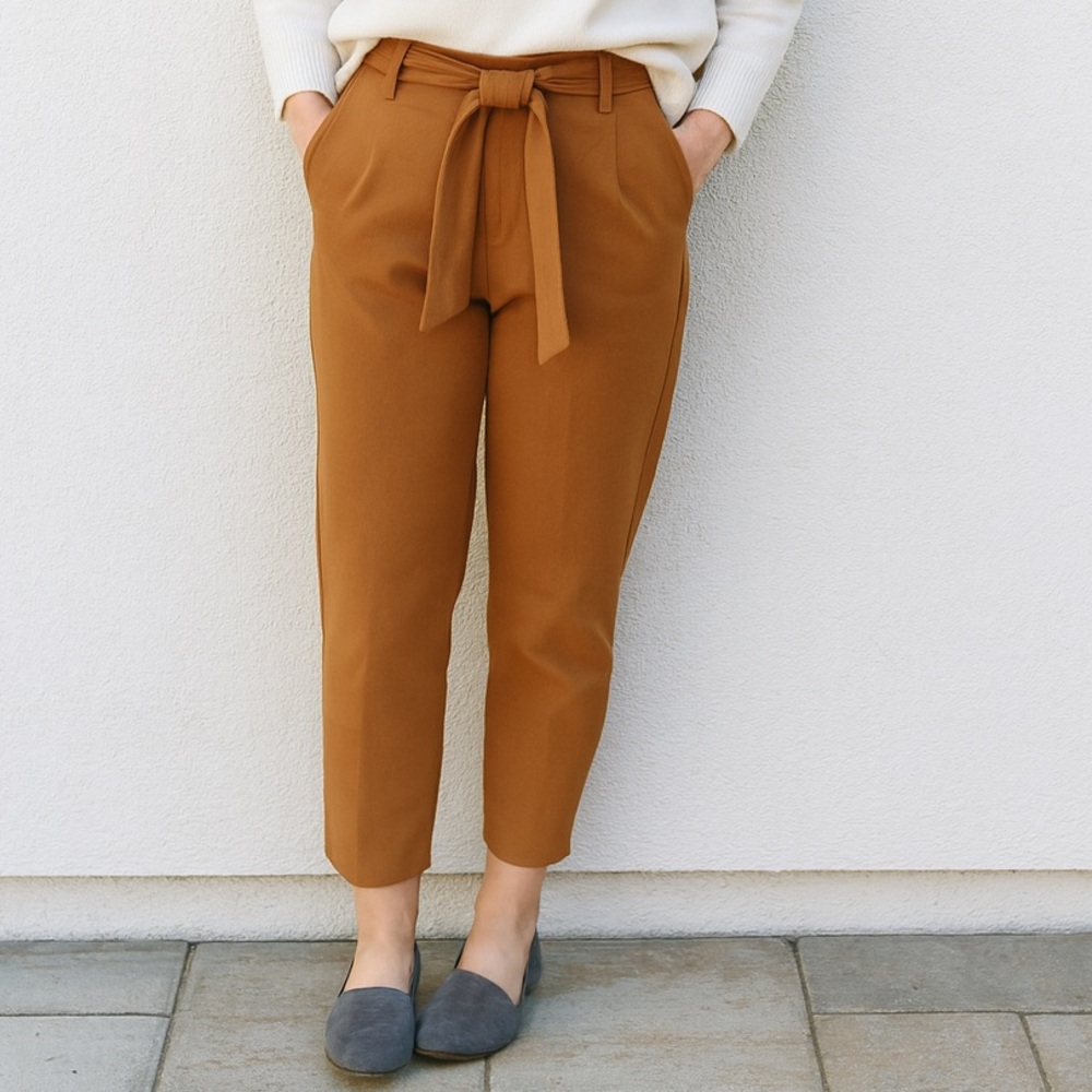 LEITH Belted Tapered Ankle Pants in Tan Dale size Large
